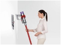 Вертикальный пылесос Dyson V10 Origin фото №2 — интернет-магазин Desire.md
