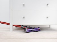 Вертикальный пылесос Dyson V10 Origin фото №4 — интернет-магазин Desire.md