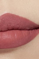 Помада для губ Chanel Rouge Allure Velvet Luminous Matte 63 Essentielle фото №3 — интернет-магазин Desire.md