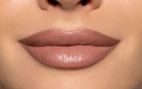 Карандаш-помада для губ Pupa Vamp! Creamy Duo 002 Medium Nude фото №2 — интернет-магазин Desire.md