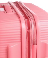 Чемодан American Tourister Soundbox Spinner Expandable (88473/A039) фото №9 — интернет-магазин Desire.md