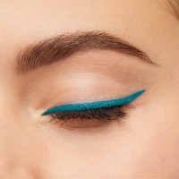 Карандаш для глаз Bourjois Contour Clubbing Waterproof 63 Sea Blue Soon фото №2 — интернет-магазин Desire.md
