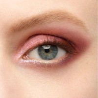 Fard de pleoape Givenchy Le 9 de Givenchy Couture N09 imaginea #3 — magazin online Desire.md