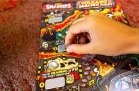 Figurine animale Zuru Smashers Mega Dino Light-Up (7474) imaginea #9 — magazin online Desire.md