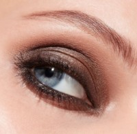 Fard de pleoape MAC Connect In Colour Unfiltered Nudes imaginea #3 — magazin online Desire.md