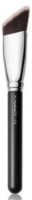 Кисть для макияжа MAC Wedge Fndatn Brush