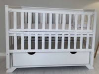 Pătuţ Гойдалка Alex White (1B26-1)