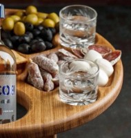 Măsuța pentru vinuri Карпаты №25 imaginea #2 — magazin online Desire.md