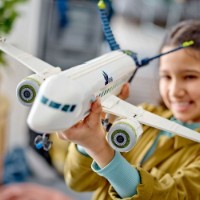 Set de construcție Lego City: Passenger Airplane City Big Vehicles (60367) imaginea #2 — magazin online Desire.md