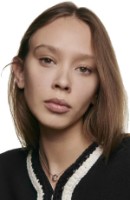 Тональный крем для лица Chanel Les Beiges Water-Fresh Tint Medium 15ml фото №4 — интернет-магазин Desire.md