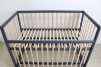 Кроватка Кузя София Антрацит Натур на маятнике фото №8 — интернет-магазин Desire.md