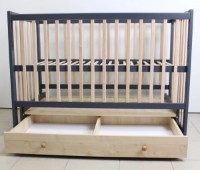 Кроватка Кузя София Антрацит Натур на маятнике с ящиком фото №8 — интернет-магазин Desire.md