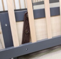 Кроватка Кузя София Антрацит Натур на маятнике с ящиком фото №10 — интернет-магазин Desire.md