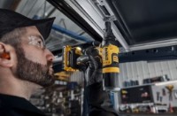 Заклёпочник DeWalt DCF403NT фото №3 — интернет-магазин Desire.md