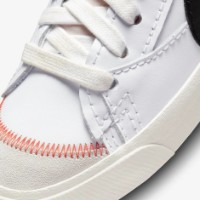 Кеды женские Nike W Blazer Mid 77 Jumbo White/Black/Sail, s.40.5 фото №8 — интернет-магазин Desire.md