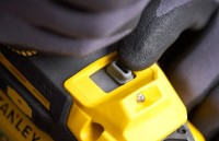 Гайковёрт Stanley SFMCF940M1-QW фото №3 — интернет-магазин Desire.md