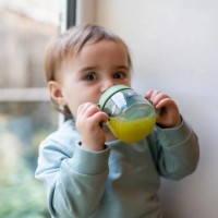Поильник Tommee Tippee Superstar Weaning Sippee Cup 4m+ 190ml Green фото №2 — интернет-магазин Desire.md