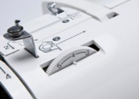 Швейная машина Brother Innov-is 15 фото №3 — интернет-магазин Desire.md