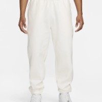 Pantaloni spotivi pentru bărbați Nike M Nk Solo Swsh Flc Cf Pant Sail/White, s.XL imaginea #1 — magazin online Desire.md