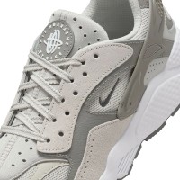 Adidași pentru bărbați Nike Air Huarache Runner Light Iron Ore/White/Flat Pewter/Iron Grey, s.43 imaginea #5 — magazin online Desire.md