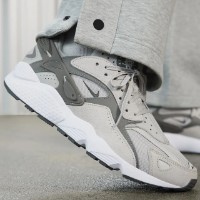 Adidași pentru bărbați Nike Air Huarache Runner Light Iron Ore/White/Flat Pewter/Iron Grey, s.44.5 imaginea #7 — magazin online Desire.md