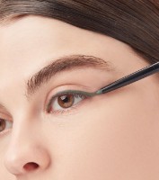 Карандаш для глаз 7 Days BColour Capsule Kajal Automatic Eyeliner 03 Jade Green фото №2 — интернет-магазин Desire.md