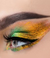 Fard de pleoape 7 Days BColour Multichrome Liquid Eyeshadow 03 Amber imaginea #2 — magazin online Desire.md