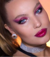 Помада для губ 7 Days DarkSide 01 Vampire фото №2 — интернет-магазин Desire.md