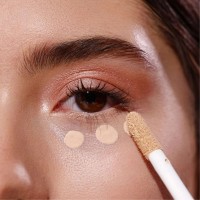 Concealer pentru față Artdeco Fluid Camouflage Concealer 05 imaginea #3 — magazin online Desire.md