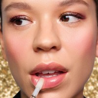 Блеск для губ Artdeco Glam Shine Lip Gloss 03 фото №3 — интернет-магазин Desire.md