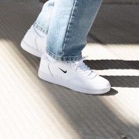 Кеды мужские Nike Court Vintage White/Total Orange/Black, s.42.5 фото №9 — интернет-магазин Desire.md