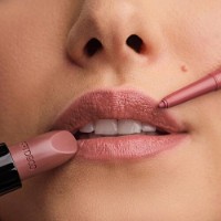 Помада для губ Artdeco Perfect Color Lipstick 839 фото №3 — интернет-магазин Desire.md