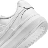 Ghete pentru dame Nike W Court Vision Alta Ltr Triple White, s.41 imaginea #8 — magazin online Desire.md