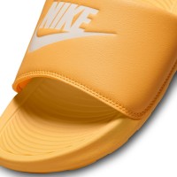 Șlapi pentru femei Nike W Victori One Slide Topaz Gold/Laser Orange/Sail, s.36.5 imaginea #5 — magazin online Desire.md