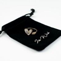 Кольцо Iris Wish Avrora AV-753 s.18 Go/Pearl фото №1 — интернет-магазин Desire.md