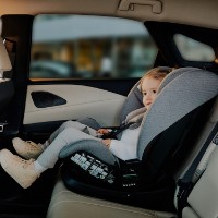 Scaun auto pentru copii Lionelo Lavender I-Size Black Carbon imaginea #2 — magazin online Desire.md