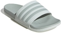 Шлёпанцы женские Adidas Adilette Comfort Crystal Jade/Linen Green Met, s.39 фото №3 — интернет-магазин Desire.md