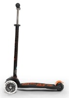 Trotinetă Micro Maxi Deluxe LED (MMD143)  imaginea #4 — magazin online Desire.md