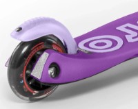 Самокат Micro Mini Deluxe LED (MMD141) фото №8 — интернет-магазин Desire.md