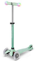Самокат Micro Mini2Grow Deluxe Magic LED (MMD357) фото №7 — интернет-магазин Desire.md