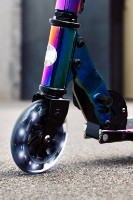 Trotinetă Micro Sprite LED Neochrome (SA0237) imaginea #5 — magazin online Desire.md