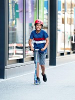 Самокат Micro Sprite LED Sapphire Blue (SA0231) фото №2 — интернет-магазин Desire.md