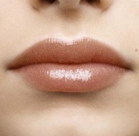 Balsam de buze Givenchy Rose Perfecto Liquid Balm 109 imaginea #3 — magazin online Desire.md