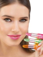 Помада для губ Golden Rose Miracle Lips Color Change Jelly Lipstick 101 фото №3 — интернет-магазин Desire.md