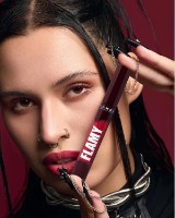 Тушь для ресниц Lamel Flamy Hot Volume Mascara 401 Burgundy фото №3 — интернет-магазин Desire.md