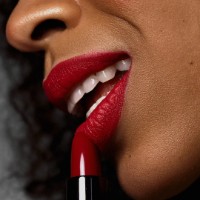 Помада для губ Lamel Powder Drop Matte Lipstick 408 фото №3 — интернет-магазин Desire.md