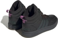 Bocanci pentru bărbați Adidas Sneaker Hoops 3.0 Mid Wtr Black/Dark Green 40