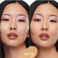 Fond de ten pentru față MAC Studio Radiance NC20 30ml imaginea #3 — magazin online Desire.md