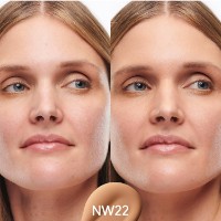 Тональный крем для лица MAC Studio Radiance NW22 30ml фото №3 — интернет-магазин Desire.md