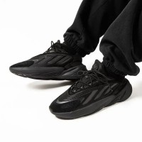Adidași pentru bărbați Adidas Ozelia Core Black/Carbon, s.44 imaginea #10 — magazin online Desire.md